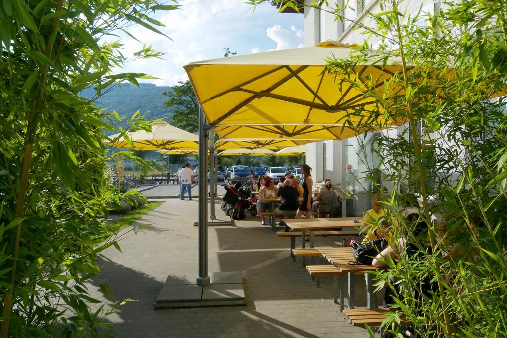Swiss Hostel Lago Lodge Biel Dış mekan fotoğraf