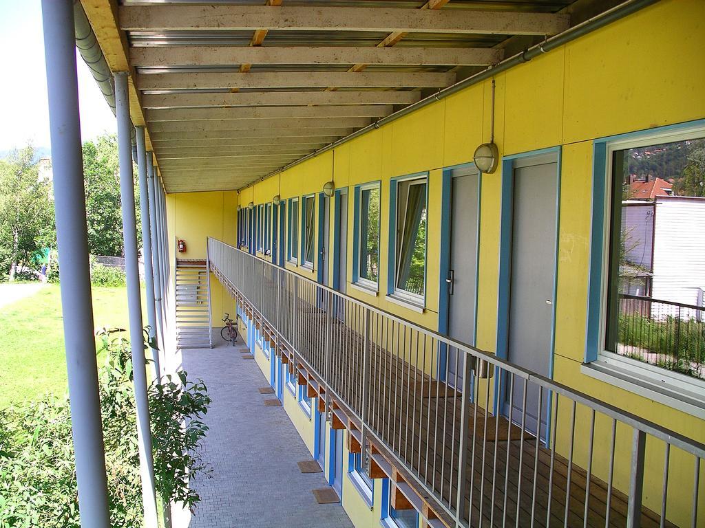 Swiss Hostel Lago Lodge Biel Oda fotoğraf